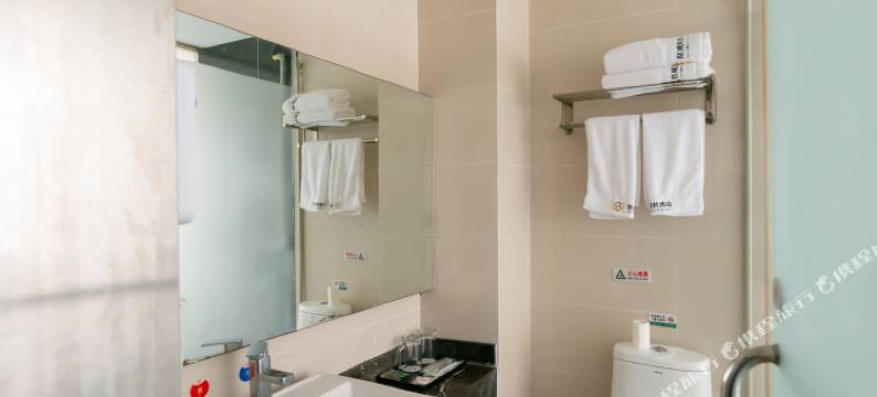 武汉斯威特酒店(光谷步行街华中科技大学店)图片