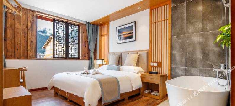 海螺沟觅境酒店(磨西古镇店)图片