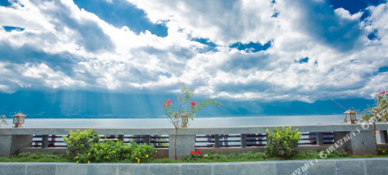 大理湾岸海景民宿图片