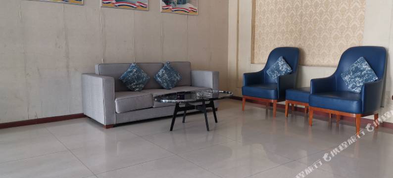 哈啰酒店(武汉动物园五里墩地铁站店)图片