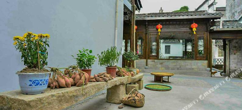 宏村古楼溪客栈(卢村木雕楼景区店)图片