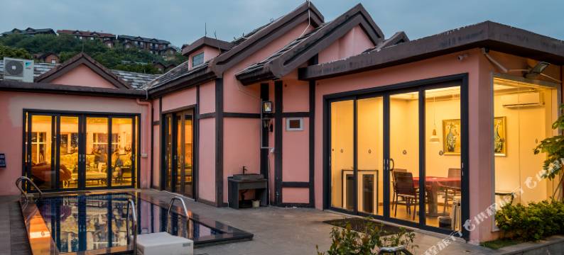 趣墅度假别墅(河源巴伐利亚店)图片