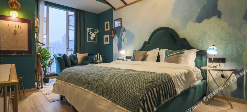 嘉美空间影院酒店(武汉欢乐谷店)图片