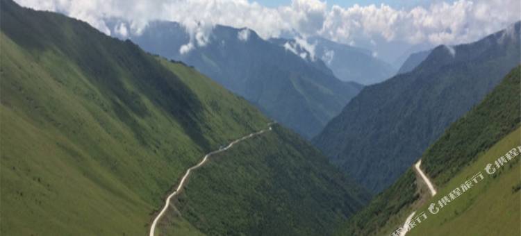 马尔康颂赞民宿图片