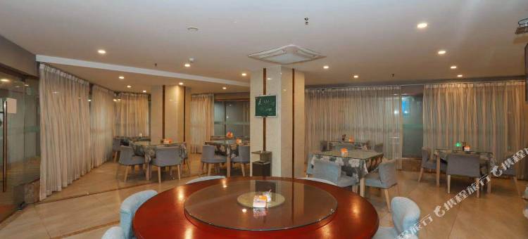 曼巴电竞商务酒店(襄汾店)图片