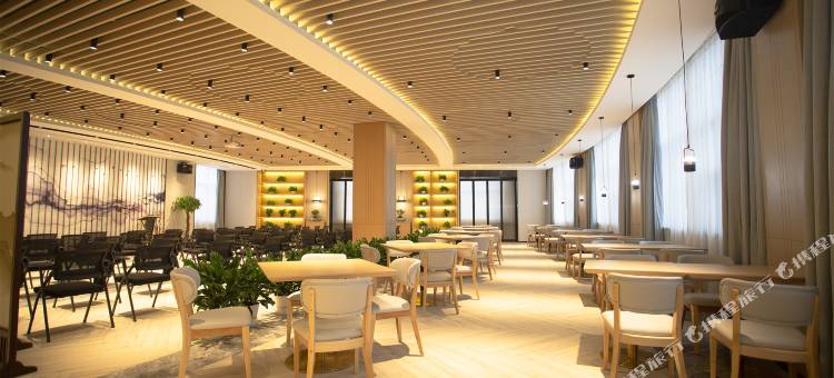 台州仙居吾悦广场美仑酒店图片