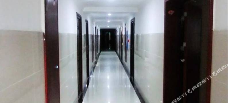 她他公寓(郴州生源时代广场店)图片