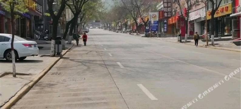 华山红浩客栈图片