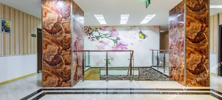 遵义四季阳光精品酒店(忠庄店)图片