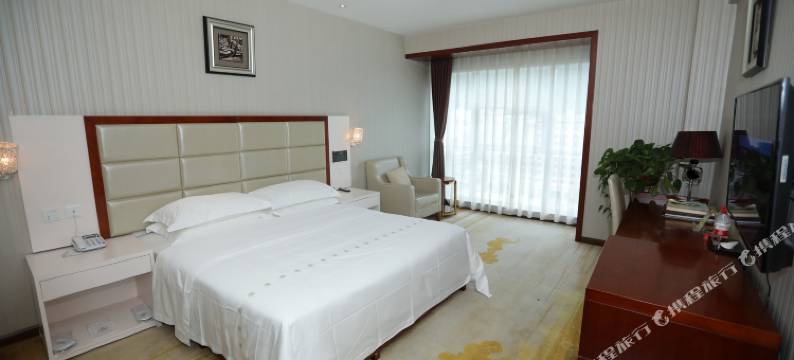 石棉同和酒店图片