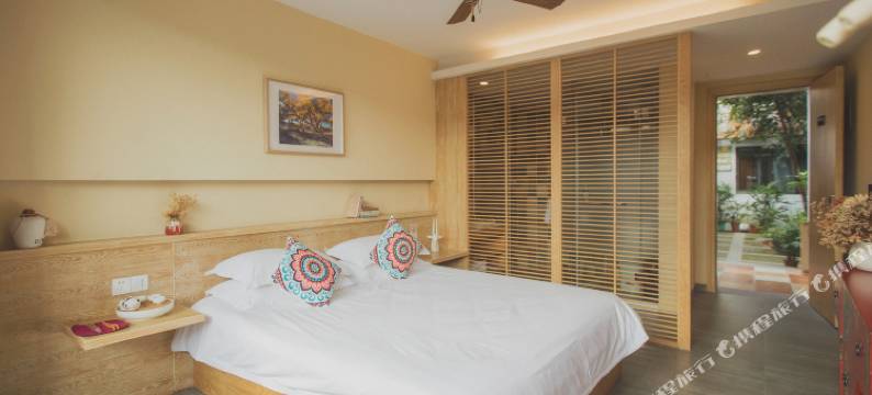 柒舍壹宿民宿(鲁迅故里伽蓝殿店)图片