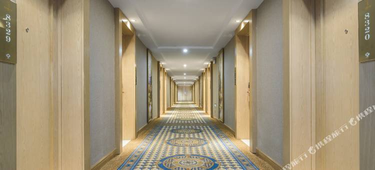 维也纳国际酒店(赤峰高铁站店)图片