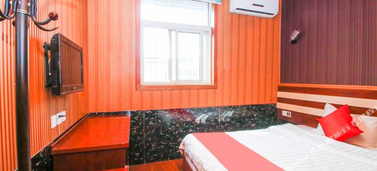 OYO三和宾馆(阜阳市第十五中学店)图片