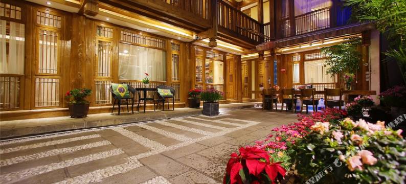 丽江懒虫小住精品客栈图片