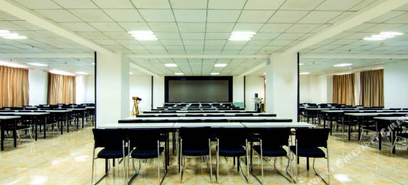 托克托义福源大酒店图片