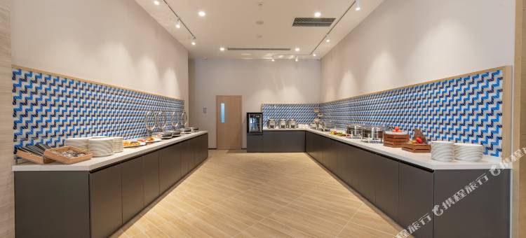 开封迪臣智选假日酒店图片