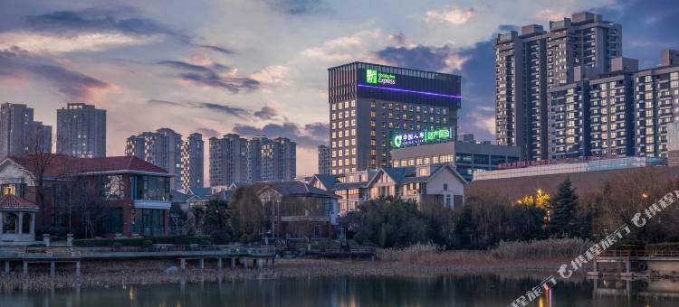 开封迪臣智选假日酒店图片