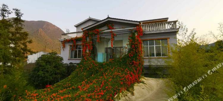 兴义万峰林见山民宿图片