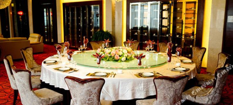 泰安正元名饮国际酒店图片