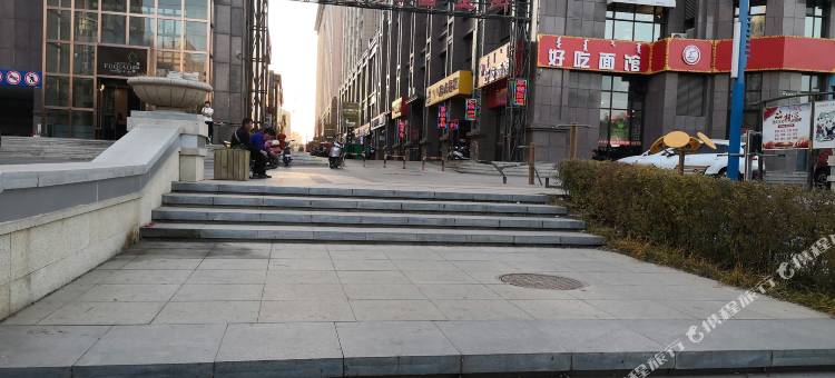 华香居酒店式公寓(赤峰二中店)图片