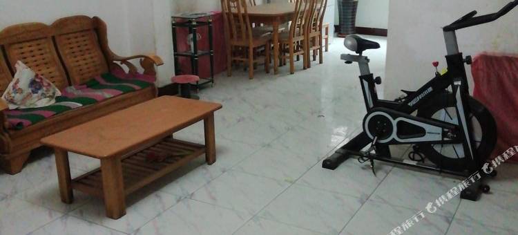 巴音郭楞何雄剑公寓图片