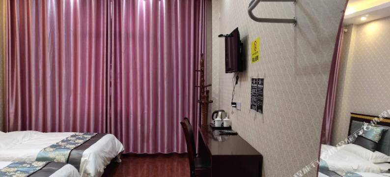 理塘金福商务酒店图片