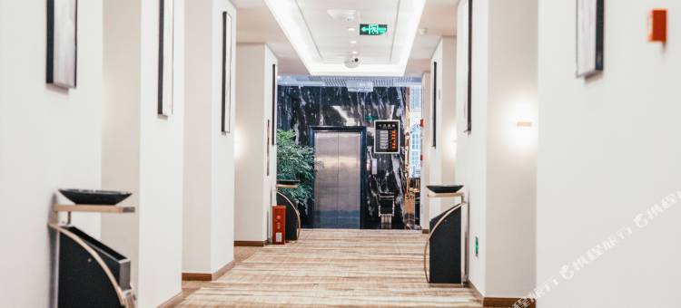 邻水泽信商务酒店图片