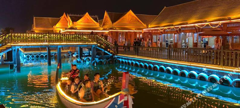 西双版纳嘎纳观江酒店(告庄星光夜市店)图片