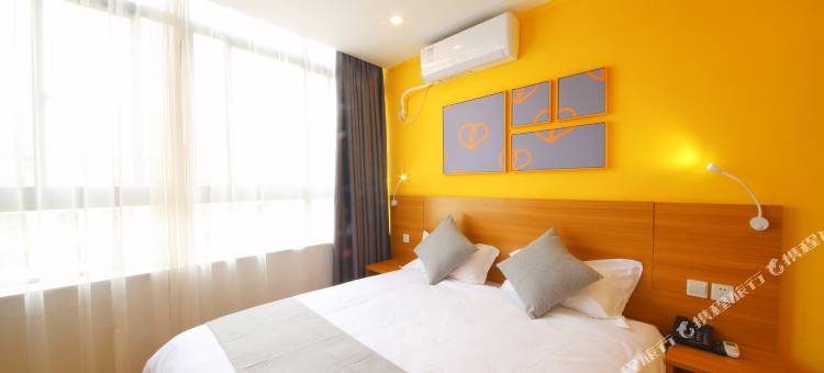 布丁严选酒店(西安华清池东三岔地铁站店)图片