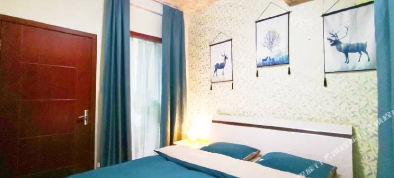 成都萤火虫公寓图片