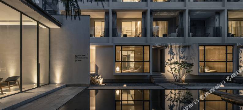 重庆IN BETWEEN柳杉间酒店图片