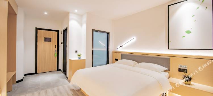 青季酒店(海口骑楼老街南亚广场店)图片