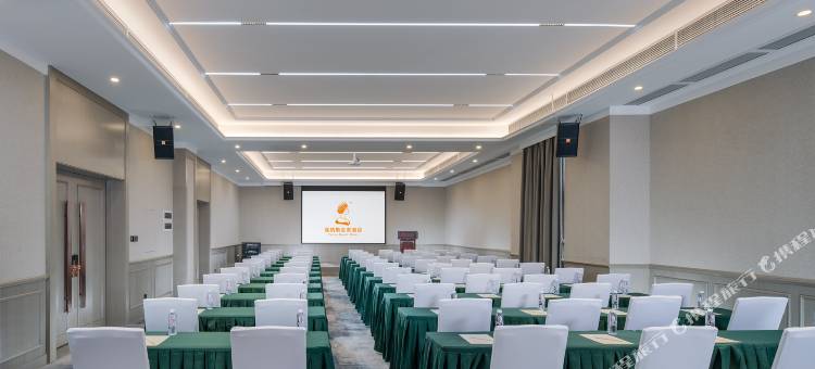 维纳斯皇家酒店(中山东凤中心店)图片