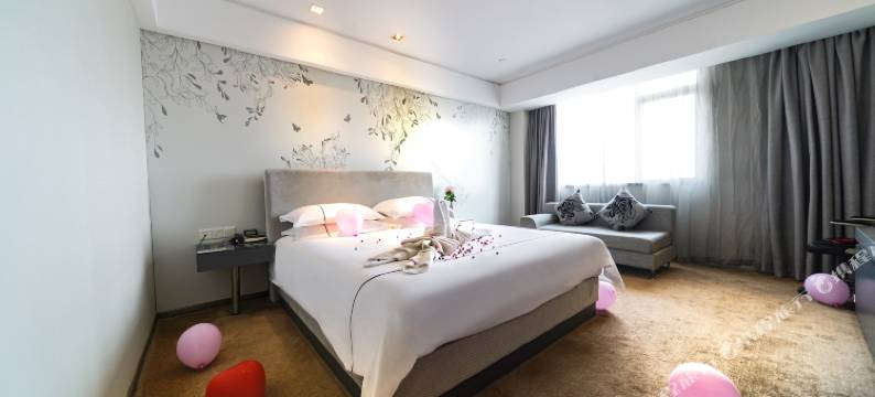 柏颐·精选酒店(苏州盛泽东方纺织城店)图片