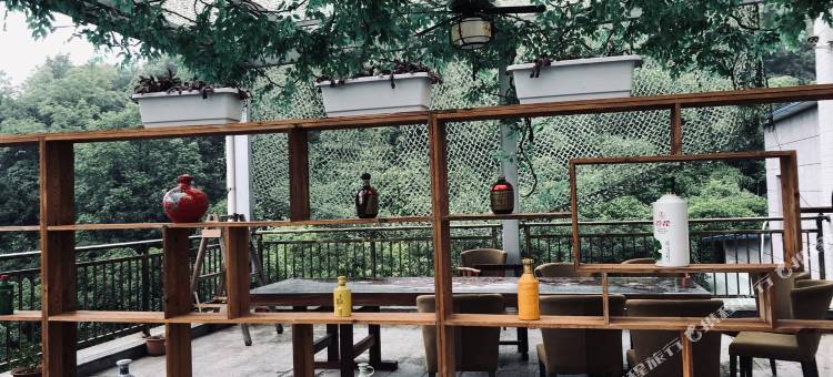 长沙小小青的别墅轰趴馆(石鸭公路分店)图片