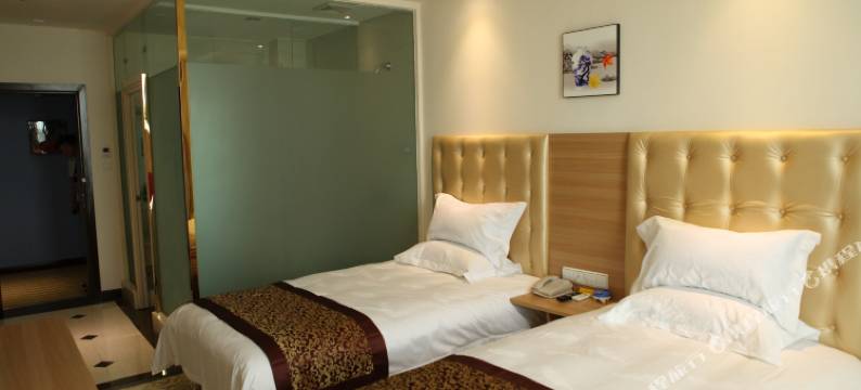 镇平石佛寺玉立方酒店图片