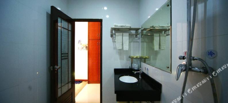 威斯汀商务酒店(钦州市第五中学国税局店)图片