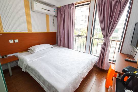 杭州宝地客房(西溪湿地店)