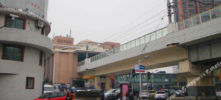 布丁酒店(上海北外滩东宝兴路地铁站店)图片
