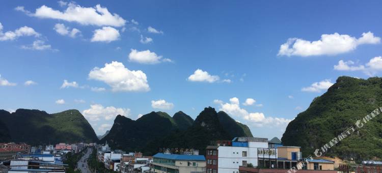 品尚假日酒店(崇左大新县德天大道店)图片