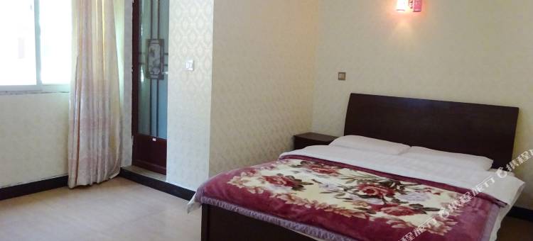 理县雪花山庄图片