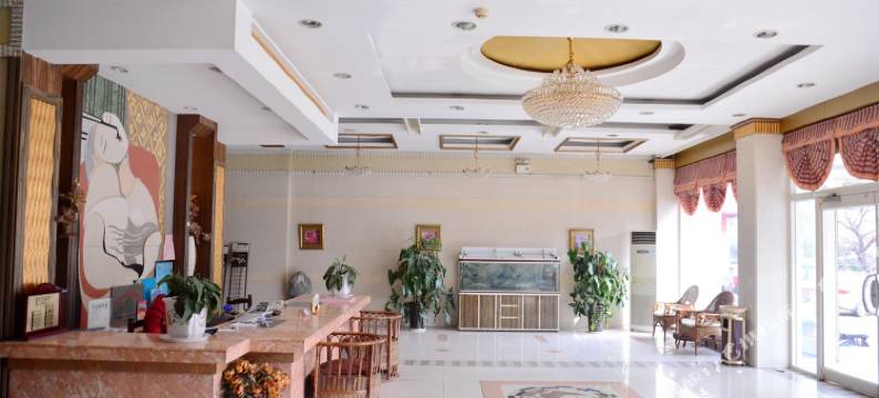 泰安香榭丽舍宾馆(泰山火车站天外村店)图片