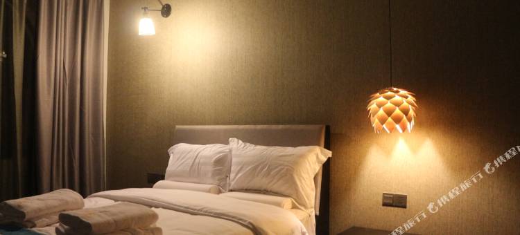 南宁回舍客栈(广西经贸学院青秀山店)图片