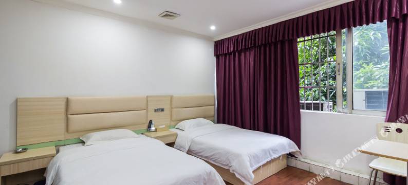 良人宾馆(广州东晓南地铁站店)图片