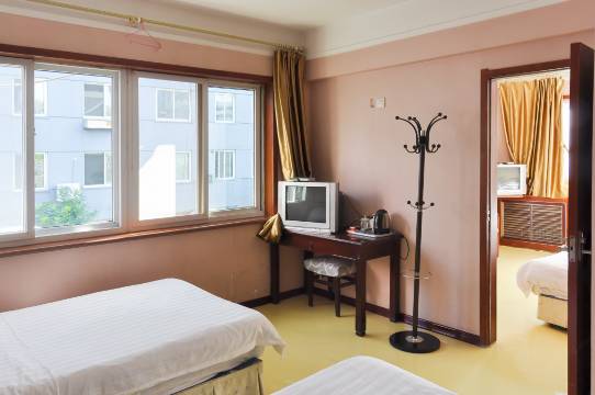 承德新肃顺客栈