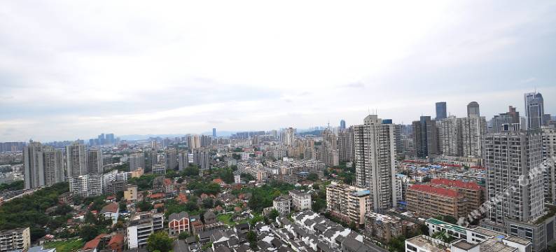 南京伊恋新都汇公寓(河定桥地铁站店)图片