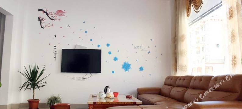 丹霞山山生山舍客栈图片