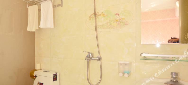 好运来酒店(武汉天河机场店)图片