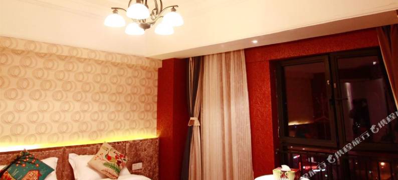 重庆途途艺术时尚酒店图片