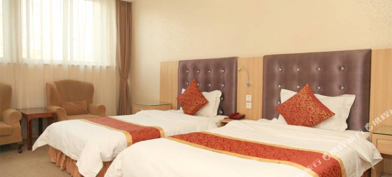 星期天商务酒店(成都医学院店)图片